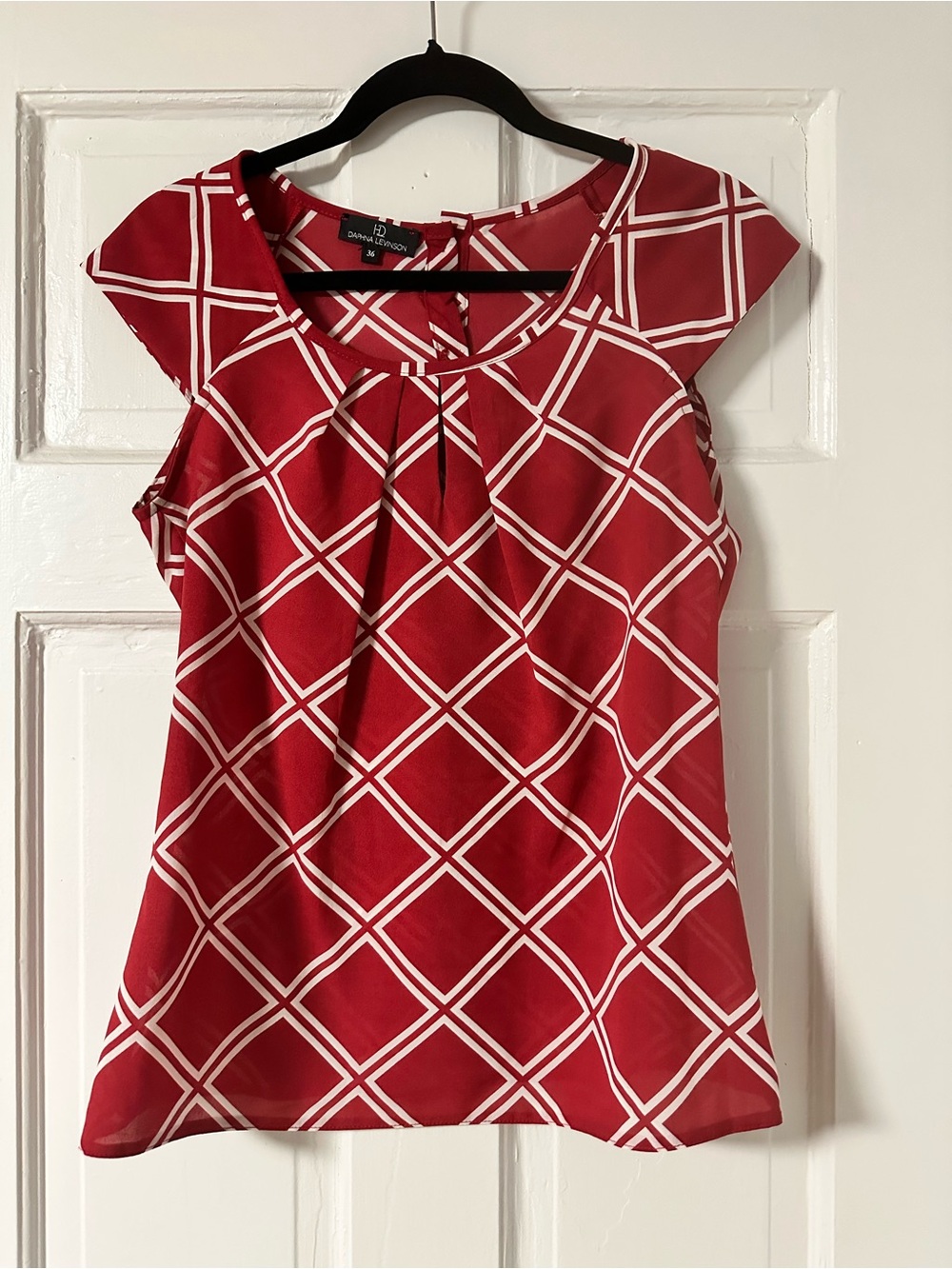 Dana Buchman Red Diamond-Print Cap Sleeve Blouse